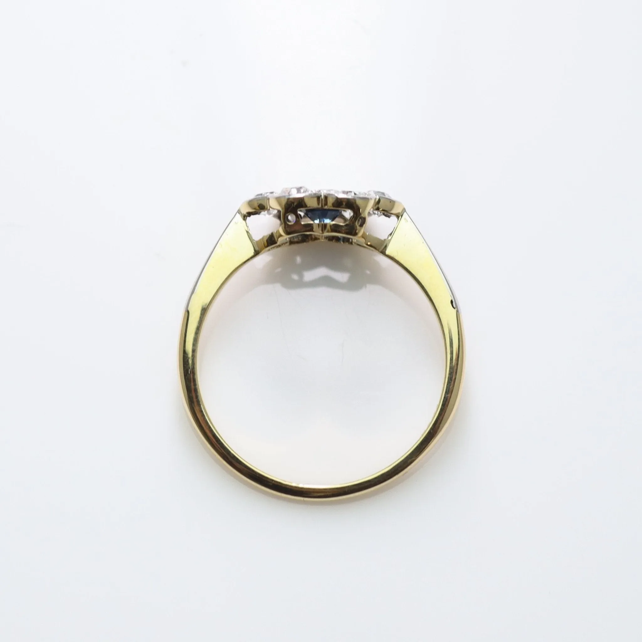 1930's Diamond and Sapphire Daisy Cluster Ring