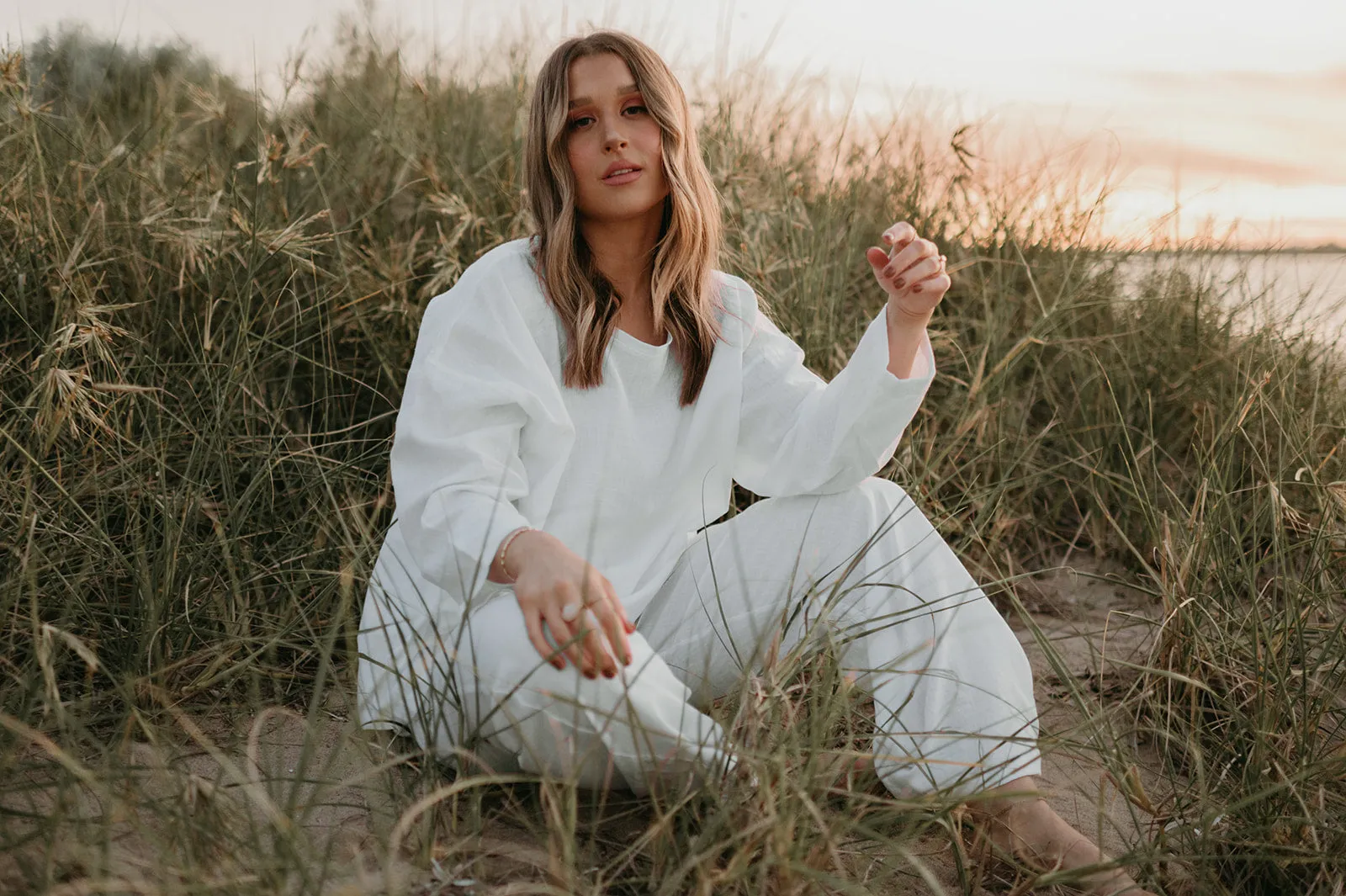 Allegra Linen Top in Dove White