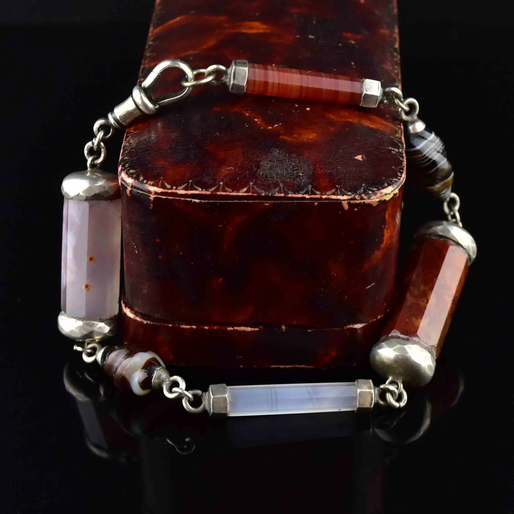 Antique Silver Scottish Agate Barrel Bracelet