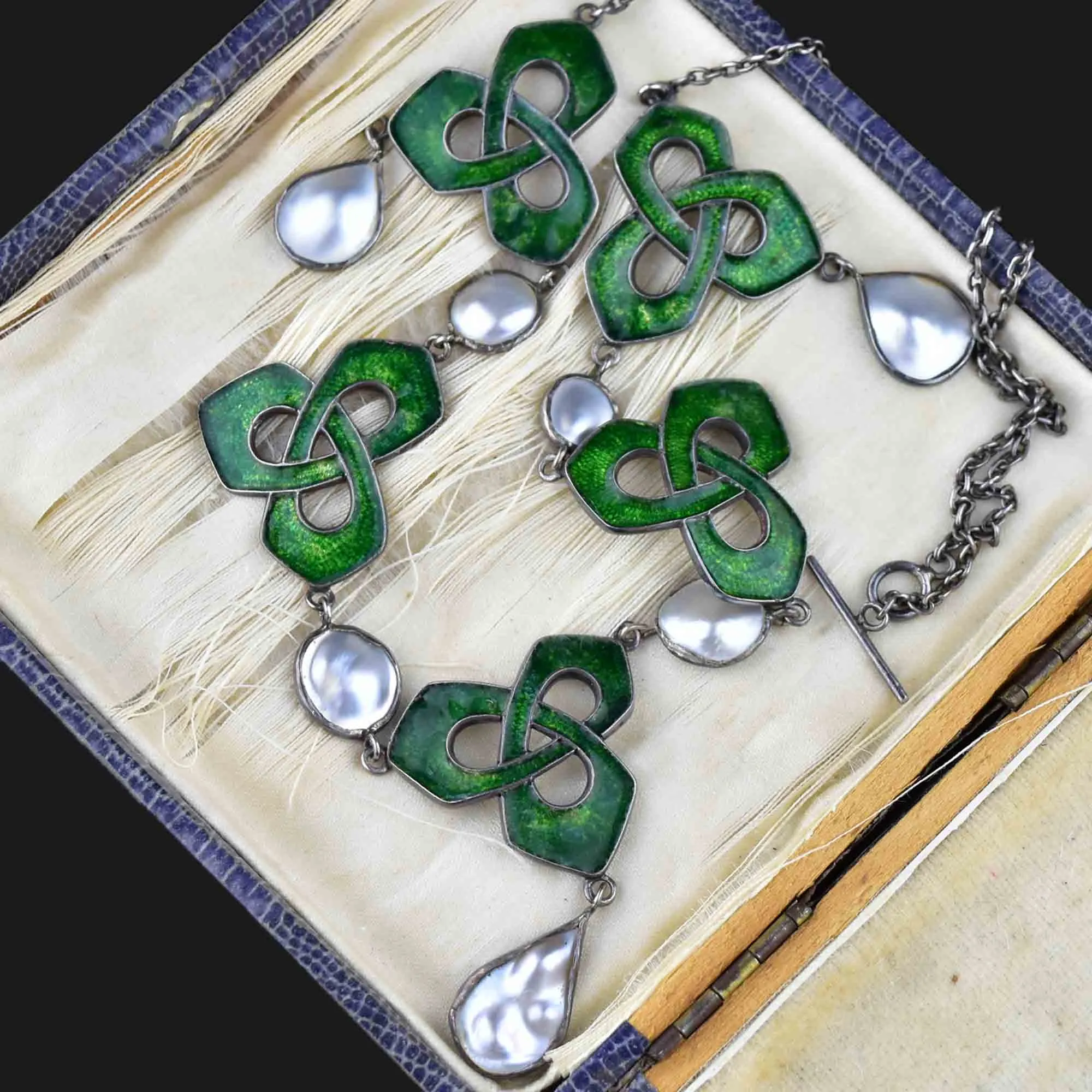 Art Deco Blister Pearl Green Enamel Trinity Knot Necklace