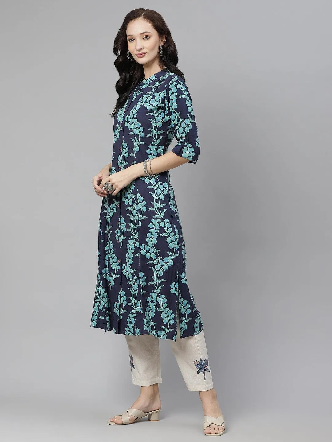 Divena Leaf Printed A-line Rayon Kurta