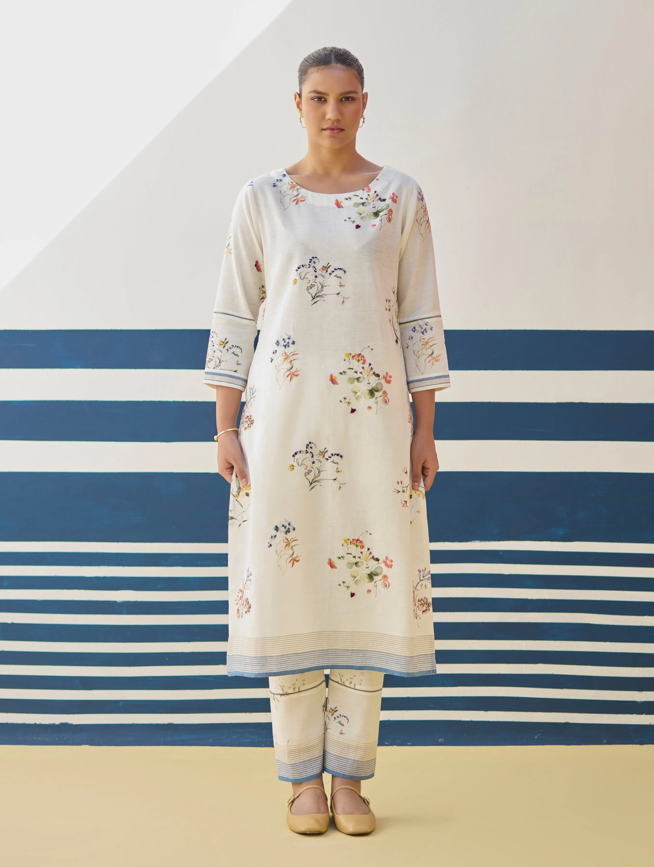 Kera Floral Embroidered Kurta Set
 - Ivory