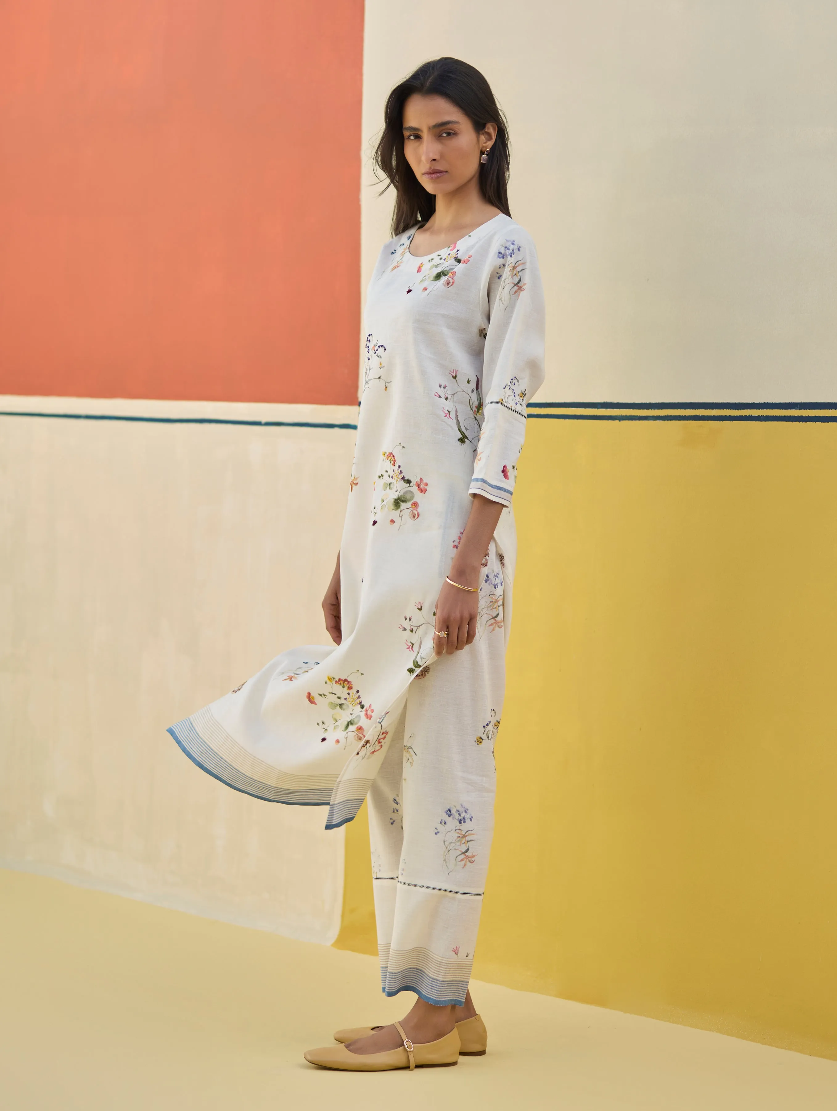 Kera Floral Embroidered Kurta Set
 - Ivory