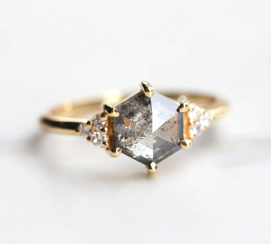 Klara Salt & Pepper Diamond Ring Set