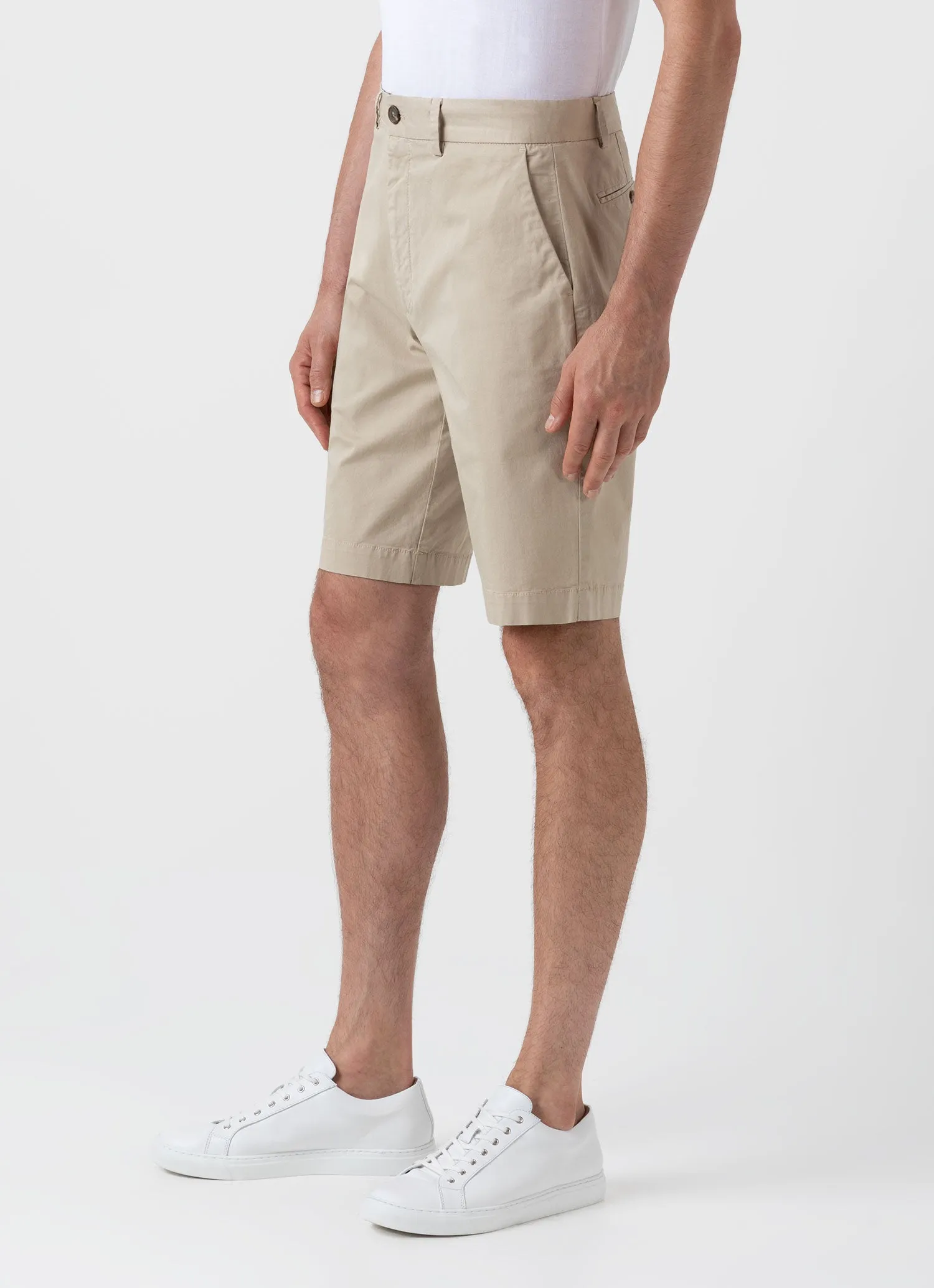 Men's Stretch Cotton Twill Chino Shorts in Light Stone