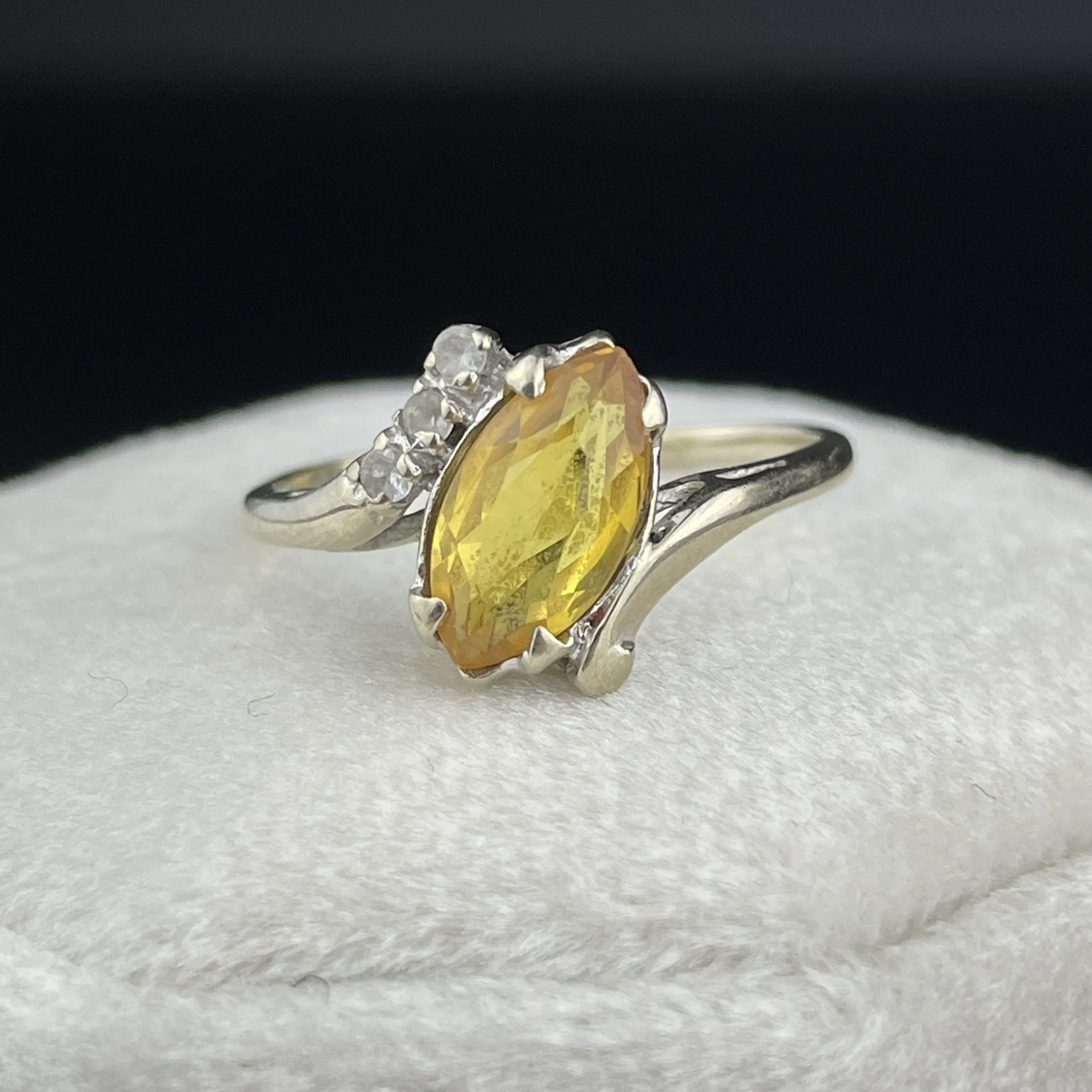 Vintage 10K Gold Marquise Cut Yellow Topaz Ring, Sz 6 1/4