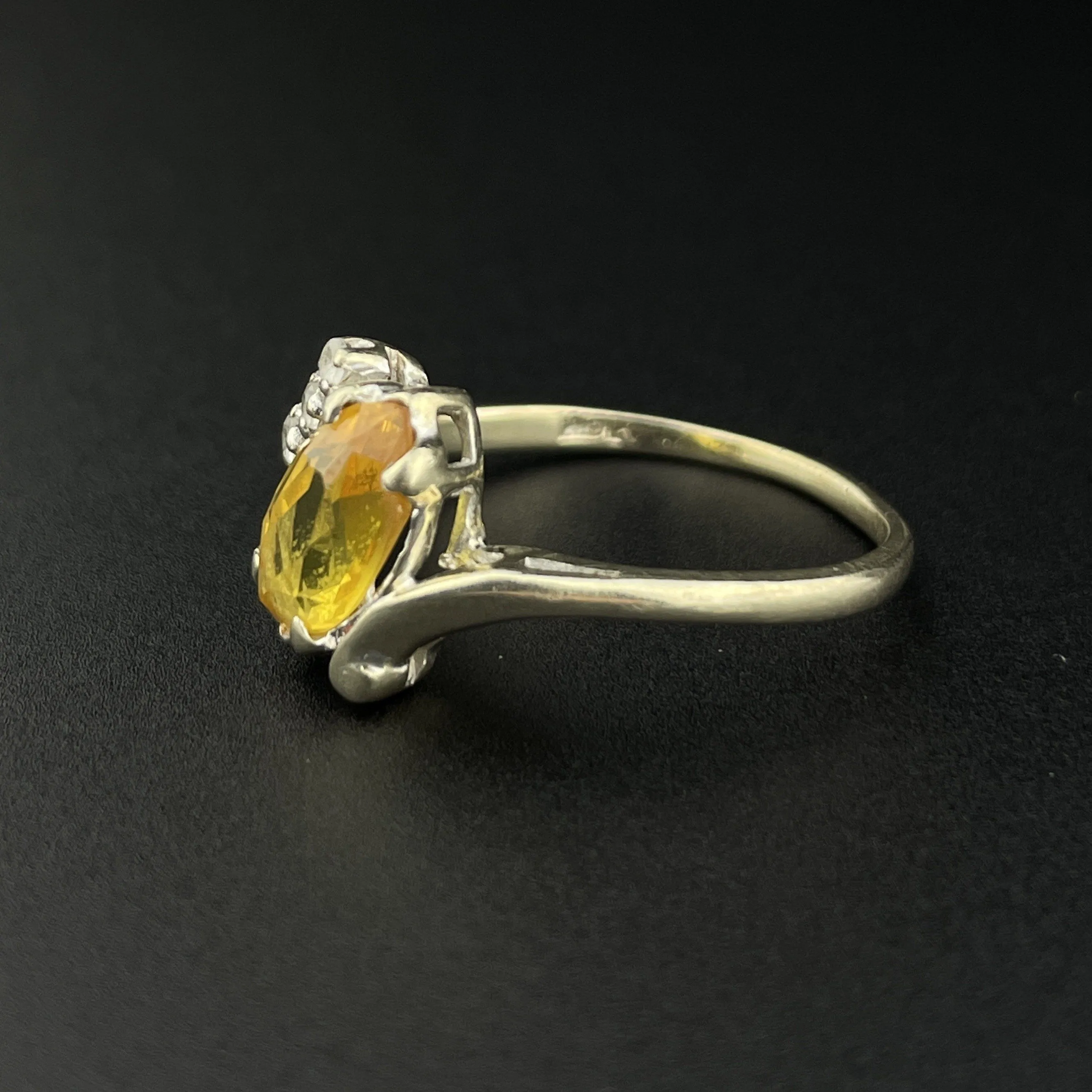 Vintage 10K Gold Marquise Cut Yellow Topaz Ring, Sz 6 1/4