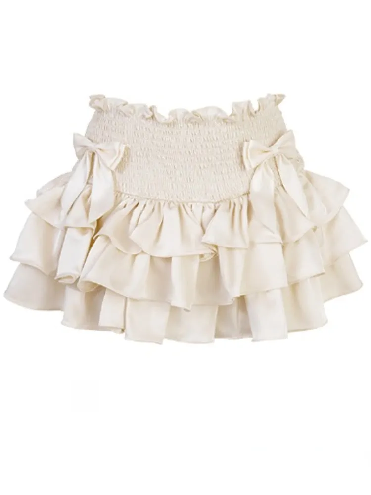 Vintage Two-Piece-Set: Top With Lace Sleeves and Bow Detail   Matching Ruffle Skirt